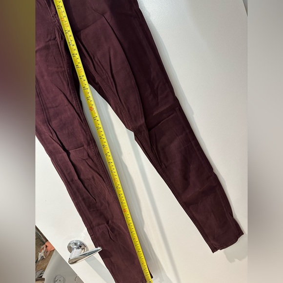 Rag and Bone skinny jeans with lots of stretch in fab deep purple colour—size 25 - Picture 9 of 12